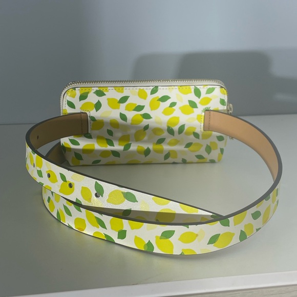 NWT ♠️🍋Kate Spade Belt Bag - Picture 2 of 5